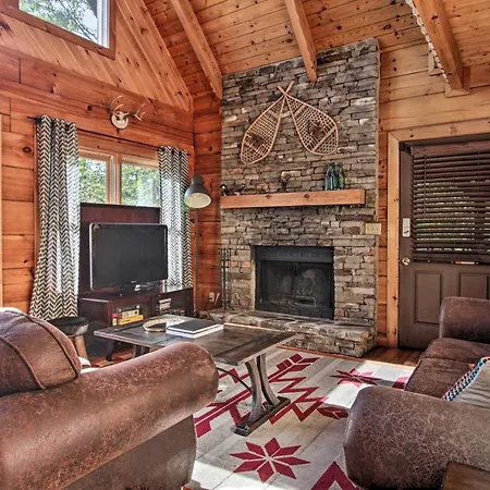 Pigeon Forge Scenic Solitude With Private Hot Tub! Exterior photo