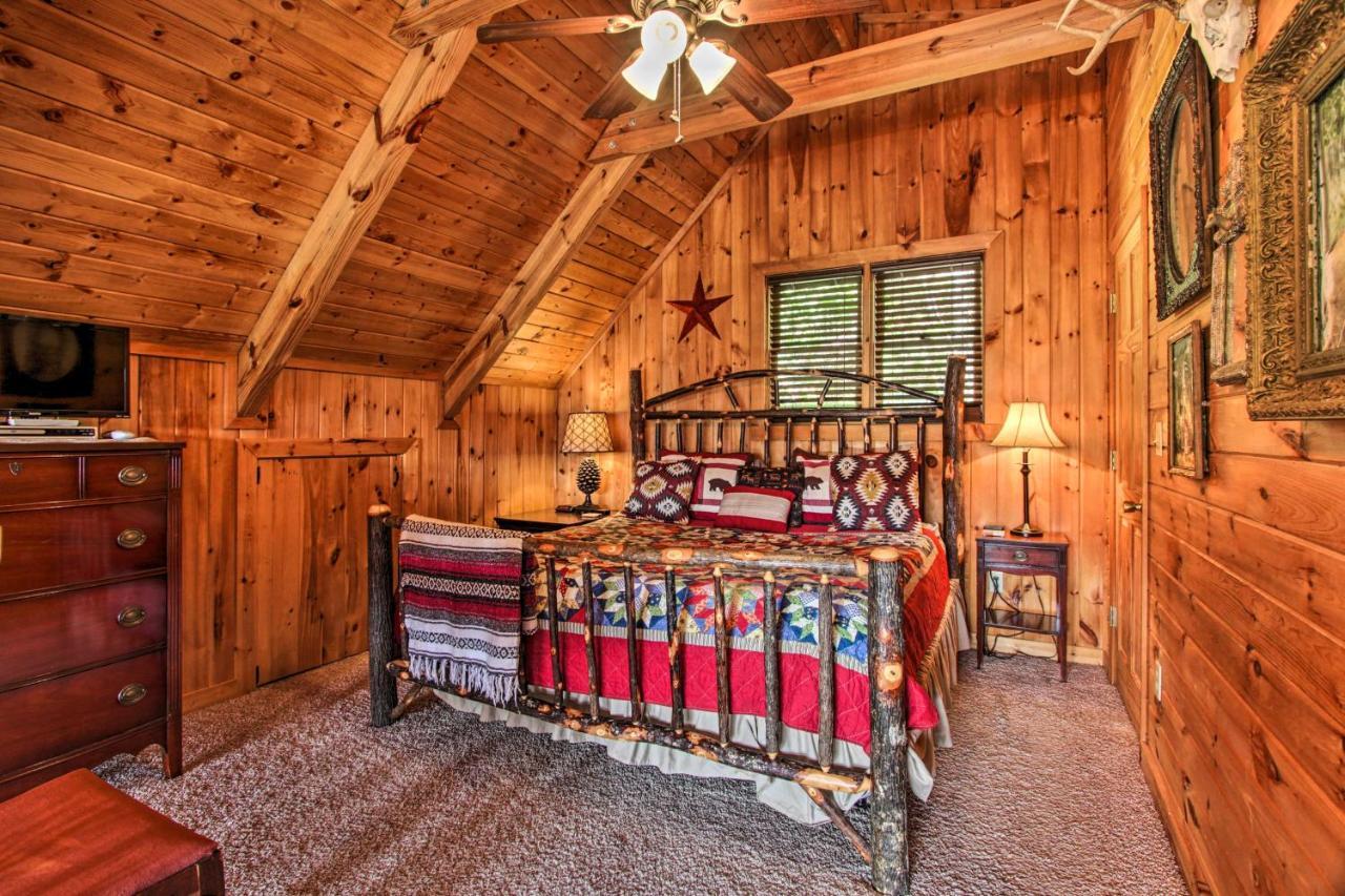 Scenic Solitude With Private Hot Tub! Ferienhaus Pigeon Forge